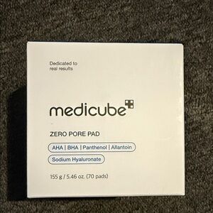 Medicube Zero Pore Pad